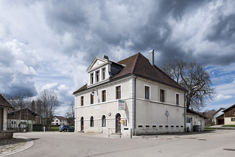 Vue d'ensemble depuis l'est. © Jérôme Mongreville / Région Bourgogne-Franche-Comté, Inventaire du patrimoine - 2016