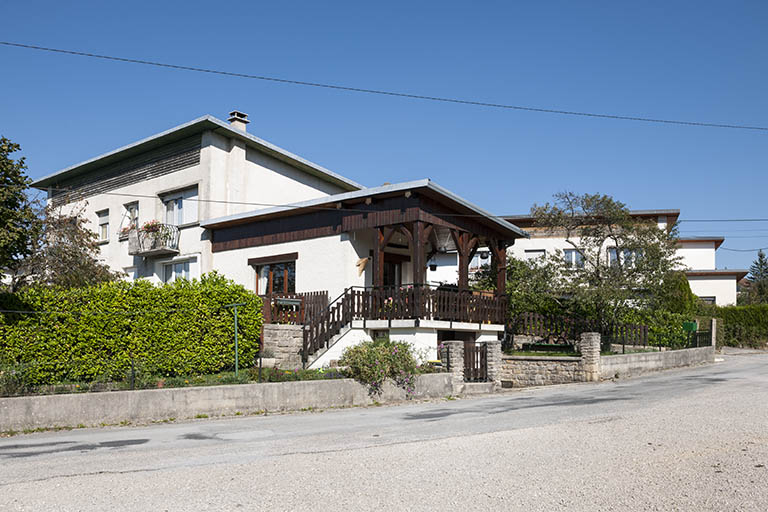 Maisons à quatre logements (années 1950). © Jérôme Mongreville / Région Bourgogne-Franche-Comté, Inventaire du patrimoine - 2016