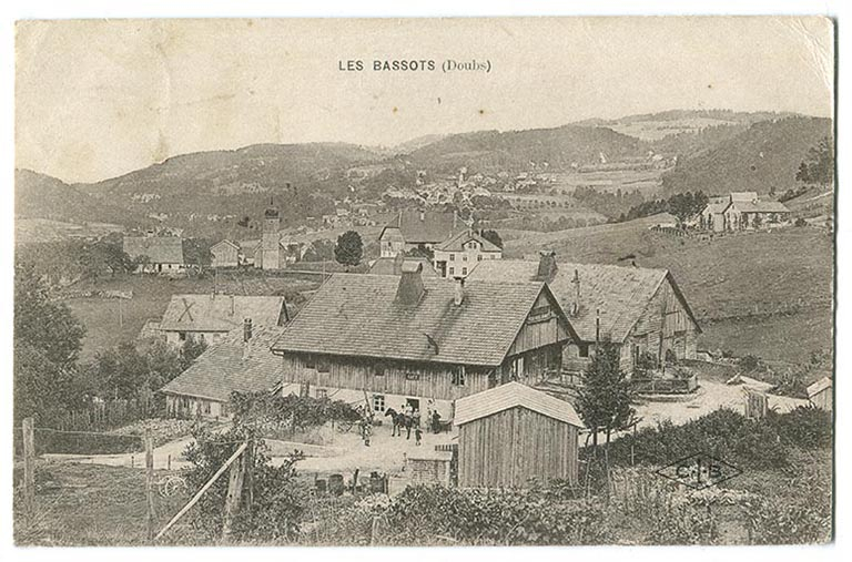 Les Bassots (Doubs), 1er quart 20e siècle. © Laurent Poupard / Région Bourgogne-Franche-Comté, Inventaire du patrimoine - 2016 Les Bassots (Doubs), 1er quart 20e siècle. © Laurent Poupard / Région Bourgogne-Franche-Comté, Inventaire du patrimoine - 2016
