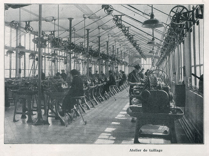 Atelier de taillage, 1933. © Laurent Poupard / Région Bourgogne-Franche-Comté, Inventaire du patrimoine - 2016