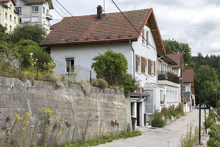 Vue d'ensemble, depuis le sud. © Sonia Dourlot / Région Bourgogne-Franche-Comté, Inventaire du patrimoine - 2016