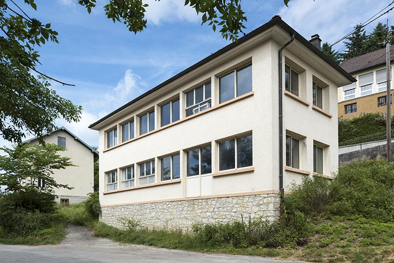 Façades postérieure et latérale gauche. © Sonia Dourlot / Région Bourgogne-Franche-Comté, Inventaire du patrimoine - 2016 Façades postérieure et latérale gauche. © Sonia Dourlot / Région Bourgogne-Franche-Comté, Inventaire du patrimoine - 2016