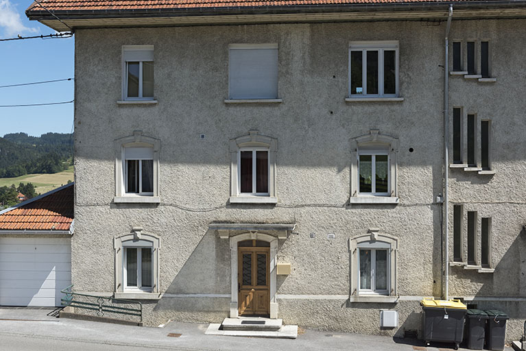 Façade antérieure : partie gauche. © Sonia Dourlot / Région Bourgogne-Franche-Comté, Inventaire du patrimoine - 2016