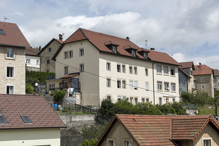 Façades postérieure et latérale gauche. © Sonia Dourlot / Région Bourgogne-Franche-Comté, Inventaire du patrimoine - 2016