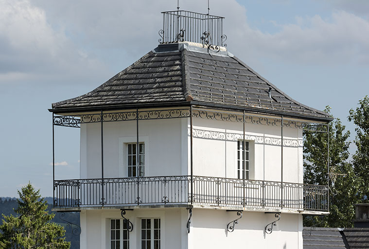 Tour : partie supérieure. © Sonia Dourlot / Région Bourgogne-Franche-Comté, Inventaire du patrimoine - 2016