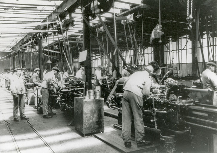 Atelier des tours horizontaux, phot. Stainacre, s.d. [début 20e siècle]. © Stainacre / Région Bourgogne-Franche-Comté, Inventaire du patrimoine - 2016