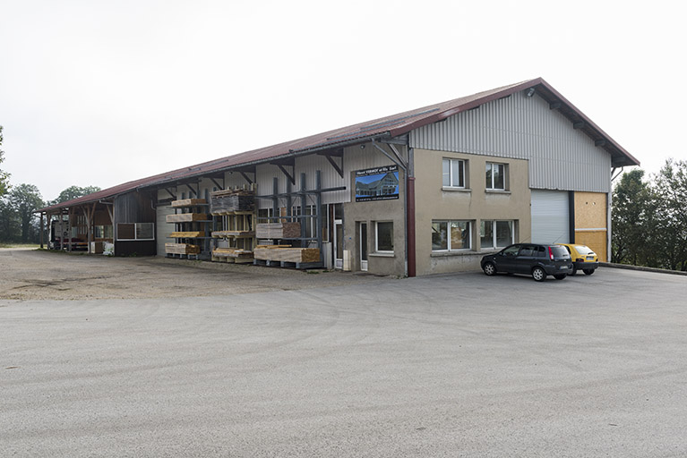 Nouveau site : atelier de fabrication, de trois quarts gauche. © Sonia Dourlot / Région Bourgogne-Franche-Comté, Inventaire du patrimoine - 2016