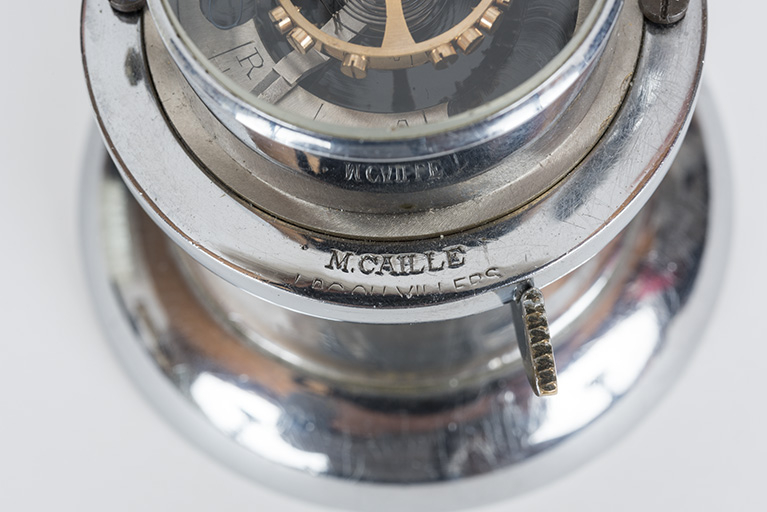 Nom du fabricant. © Sonia Dourlot / Région Bourgogne-Franche-Comté, Inventaire du patrimoine - 2016