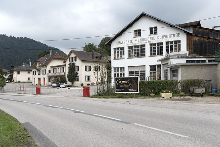Site d'origine (rue Pierre Berçot) : vue d'ensemble, depuis le nord-est. © Sonia Dourlot / Région Bourgogne-Franche-Comté, Inventaire du patrimoine - 2016