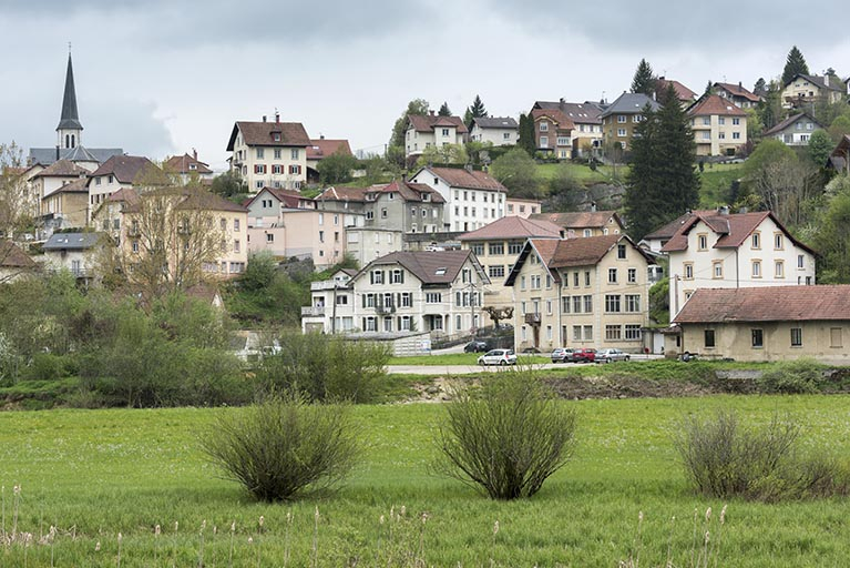 Villers-le-Lac : quartier de la Perrière. © Sonia Dourlot / Région Bourgogne-Franche-Comté, Inventaire du patrimoine - 2016 Villers-le-Lac : quartier de la Perrière. © Sonia Dourlot / Région Bourgogne-Franche-Comté, Inventaire du patrimoine - 2016