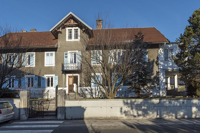 Extension : façade antérieure. © Sonia Dourlot / Région Bourgogne-Franche-Comté, Inventaire du patrimoine - 2016 Extension : façade antérieure. © Sonia Dourlot / Région Bourgogne-Franche-Comté, Inventaire du patrimoine - 2016