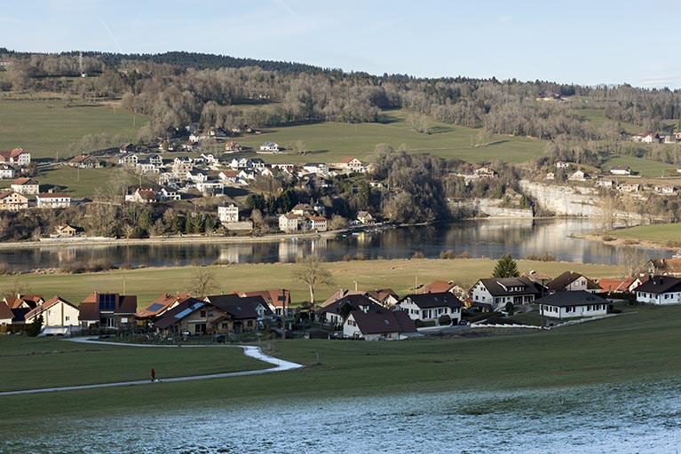 Vue d'ensemble de Chaillexon, depuis le sud. © Sonia Dourlot / Région Bourgogne-Franche-Comté, Inventaire du patrimoine - 2016 Vue d'ensemble de Chaillexon, depuis le sud. © Sonia Dourlot / Région Bourgogne-Franche-Comté, Inventaire du patrimoine - 2016