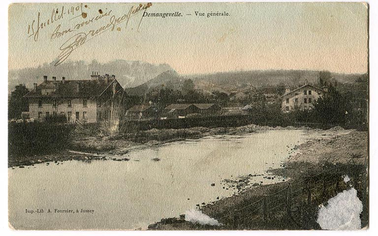 Demangevelle. Vue générale. Carte postale. (avant 1905) © Philippe Mairot / Région Bourgogne-Franche-Comté, Inventaire du patrimoine - 2016 Demangevelle. Vue générale. Carte postale. (avant 1905) © Philippe Mairot / Région Bourgogne-Franche-Comté, Inventaire du patrimoine - 2016