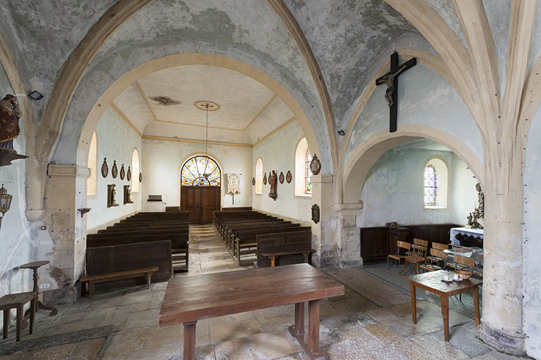 Le choeur et l'ancienne chapelle seigneuriale. © Jérôme Mongreville / Région Bourgogne-Franche-Comté, Inventaire du patrimoine - 2016
