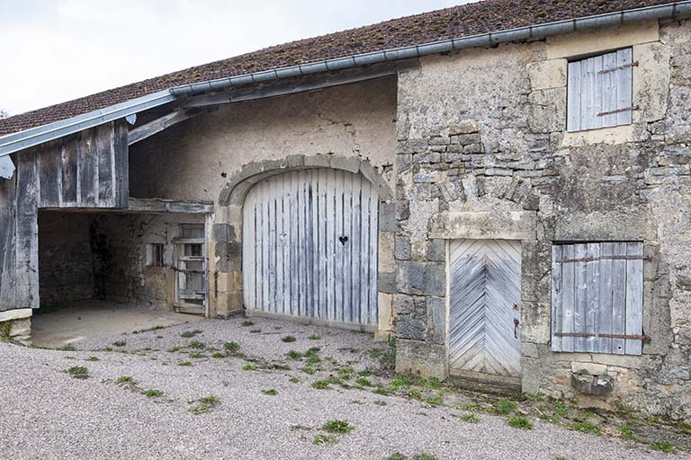 La façade principale, à trois travées. © Jérôme Mongreville / Région Bourgogne-Franche-Comté, Inventaire du patrimoine - 2016