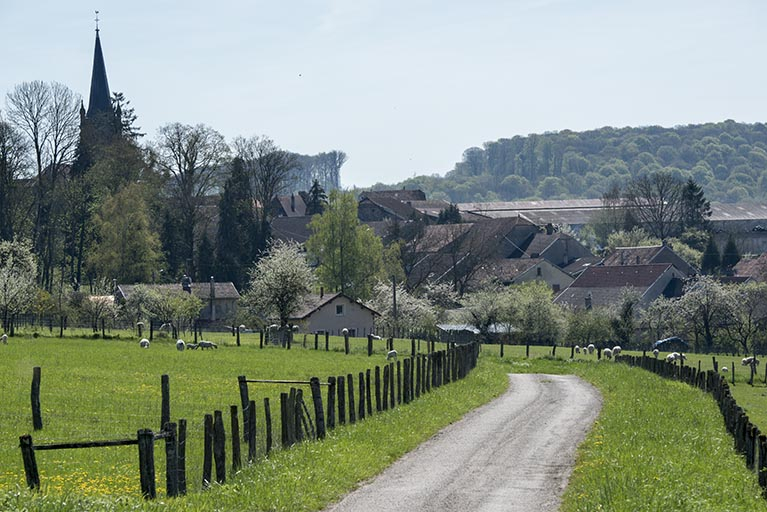 Village d'Aisey, Aisey-et-Richecourt. © Sonia Dourlot / Région Bourgogne-Franche-Comté, Inventaire du patrimoine - 2016 Village d'Aisey, Aisey-et-Richecourt. © Sonia Dourlot / Région Bourgogne-Franche-Comté, Inventaire du patrimoine - 2016