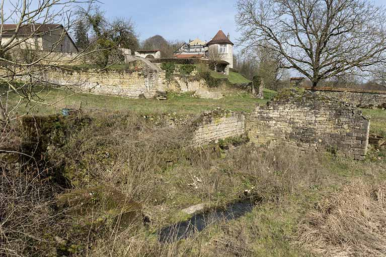 Ancien lavoir de Richecourt. © Sonia Dourlot / Région Bourgogne-Franche-Comté, Inventaire du patrimoine - 2016 Ancien lavoir de Richecourt. © Sonia Dourlot / Région Bourgogne-Franche-Comté, Inventaire du patrimoine - 2016