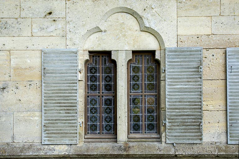 Détail : baie du rez-de-chaussée. © Sonia Dourlot / Région Bourgogne-Franche-Comté, Inventaire du patrimoine - 2016