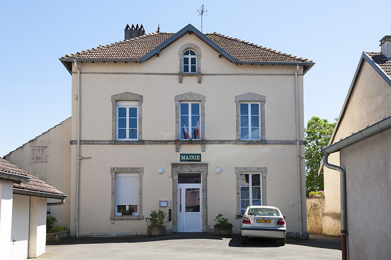 Façade principale. © Jérôme Mongreville / Région Bourgogne-Franche-Comté, Inventaire du patrimoine - 2016