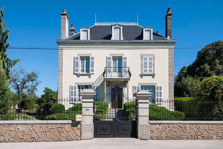 Demeure datant du 1er quart 20e siècle, Baulay. © Jérôme Mongreville / Région Bourgogne-Franche-Comté, Inventaire du patrimoine - 2016 Demeure datant du 1er quart 20e siècle, Baulay. © Jérôme Mongreville / Région Bourgogne-Franche-Comté, Inventaire du patrimoine - 2016