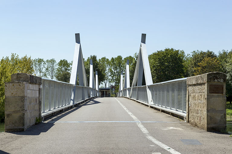 bief © Sonia Dourlot / Région Bourgogne-Franche-Comté, Inventaire du patrimoine - 2016 bief © Sonia Dourlot / Région Bourgogne-Franche-Comté, Inventaire du patrimoine - 2016