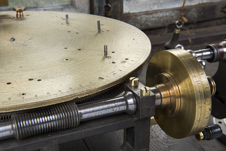 Plateau diviseur : système de mise en rotation. © Sonia Dourlot / Région Bourgogne-Franche-Comté, Inventaire du patrimoine - 2017