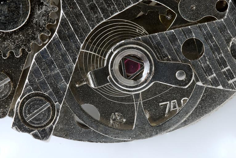 Logotype Parrenin et numéro du modèle. © Sonia Dourlot / Région Bourgogne-Franche-Comté, Inventaire du patrimoine - 2017