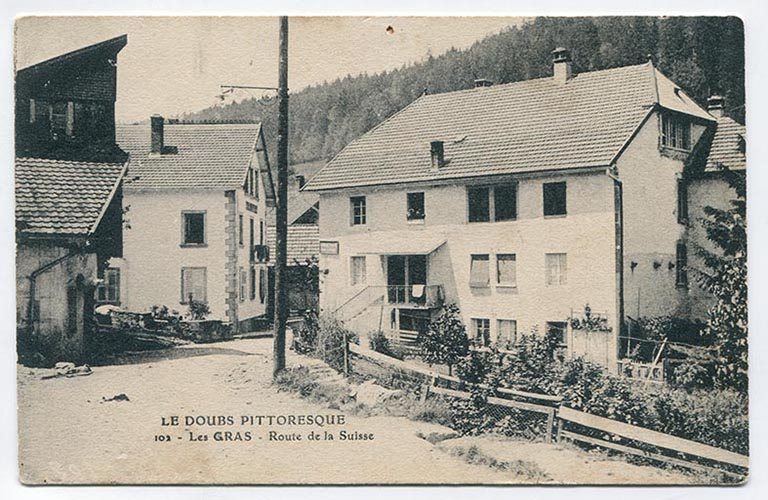 Le Doubs pittoresque. 102 - Les Gras - Route de la Suisse, 1er quart 20e siècle [avant 1916]. © Laurent Poupard / Région Bourgogne-Franche-Comté, Inventaire du patrimoine - 2017