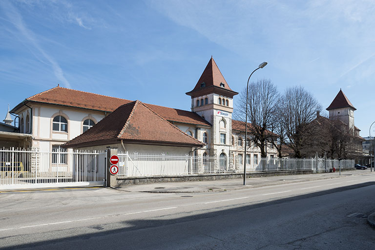 Bâtiments d'entrée, depuis l'ouest. © Jérôme Mongreville / Région Bourgogne-Franche-Comté, Inventaire du patrimoine - 2017 Bâtiments d'entrée, depuis l'ouest. © Jérôme Mongreville / Région Bourgogne-Franche-Comté, Inventaire du patrimoine - 2017