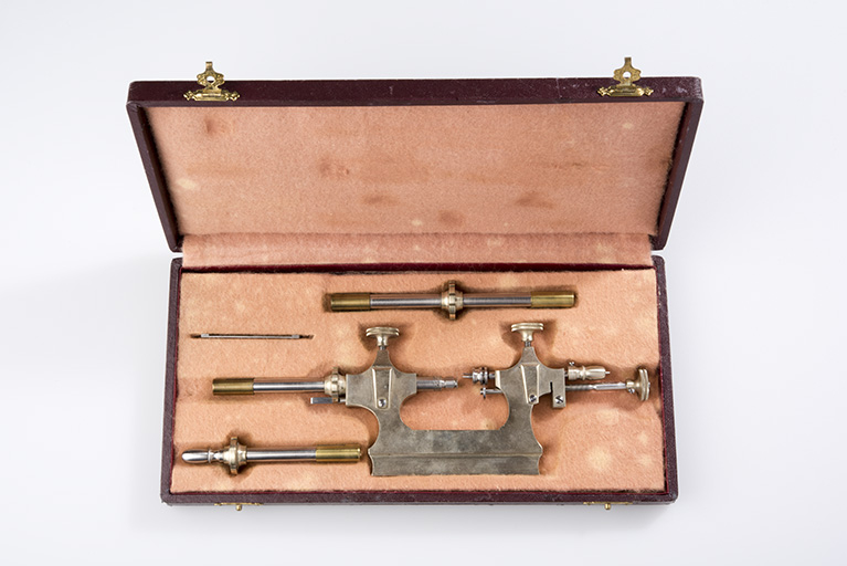 Le tour dans sa boîte. © Sonia Dourlot / Région Bourgogne-Franche-Comté, Inventaire du patrimoine - 2017