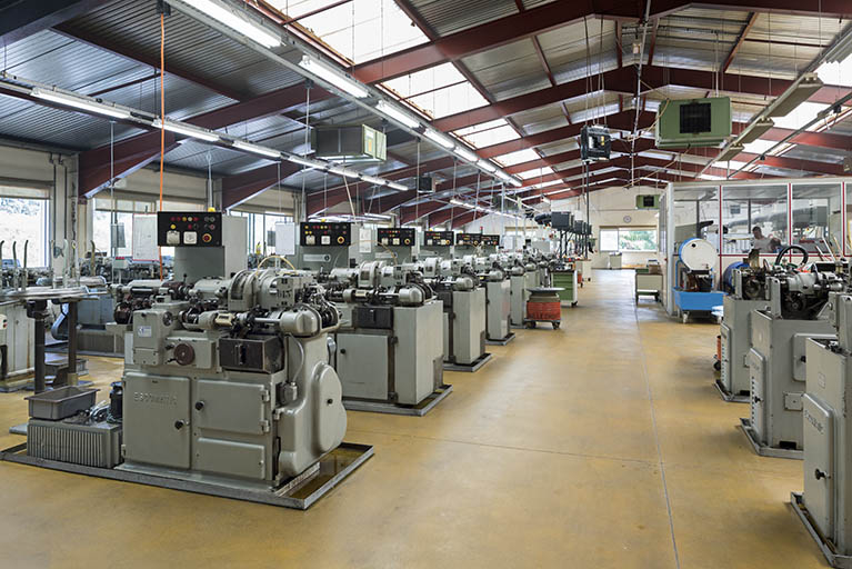 Intérieur de l'atelier de fabrication de 1989, depuis celui de 1972. © Sonia Dourlot / Région Bourgogne-Franche-Comté, Inventaire du patrimoine - 2017