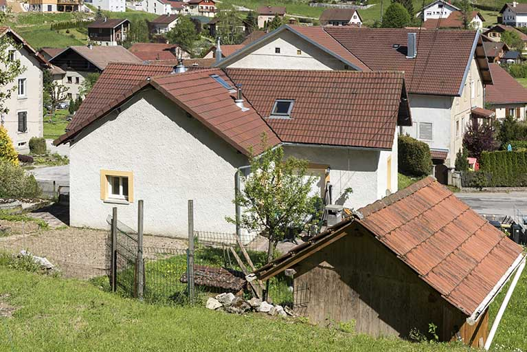 Façade postérieure (vue plongeante). © Sonia Dourlot / Région Bourgogne-Franche-Comté, Inventaire du patrimoine - 2017 Façade postérieure (vue plongeante). © Sonia Dourlot / Région Bourgogne-Franche-Comté, Inventaire du patrimoine - 2017