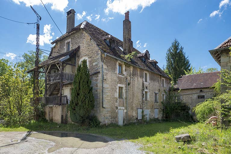Bâtiment du moulin (puis logement ouvrier). © Jérôme Mongreville / Région Bourgogne-Franche-Comté, Inventaire du patrimoine - 2017 Bâtiment du moulin (puis logement ouvrier). © Jérôme Mongreville / Région Bourgogne-Franche-Comté, Inventaire du patrimoine - 2017