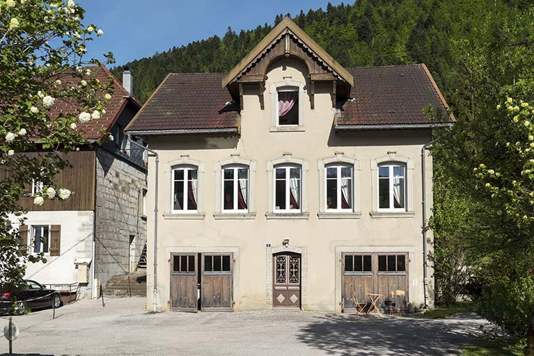 Maison : façade antérieure. © Sonia Dourlot / Région Bourgogne-Franche-Comté, Inventaire du patrimoine - 2017 Maison : façade antérieure. © Sonia Dourlot / Région Bourgogne-Franche-Comté, Inventaire du patrimoine - 2017