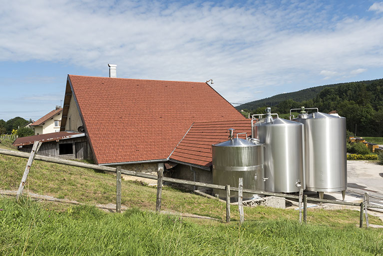 Façade latérale gauche. © Sonia Dourlot / Région Bourgogne-Franche-Comté, Inventaire du patrimoine - 2017 Façade latérale gauche. © Sonia Dourlot / Région Bourgogne-Franche-Comté, Inventaire du patrimoine - 2017