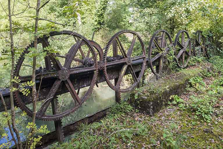 Mécanisme de levage du vannage. © Jérôme Mongreville / Région Bourgogne-Franche-Comté, Inventaire du patrimoine - 2017