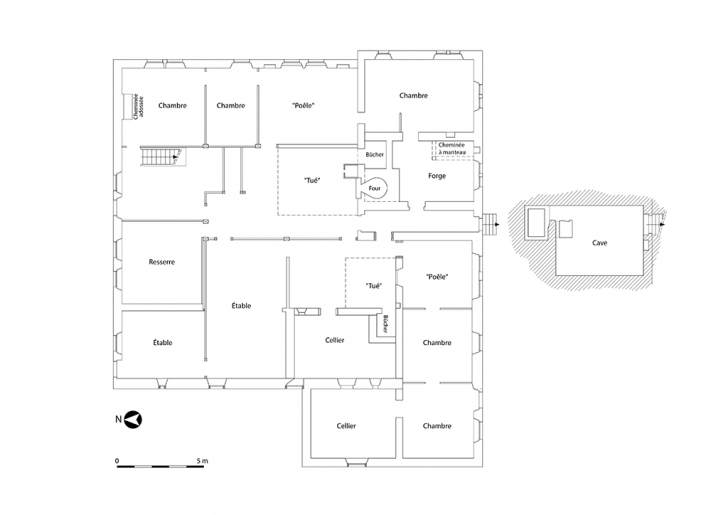Plan du sous-sol et du rez-de-chaussée, en 1976.  © Mathias Papigny / Région Bourgogne-Franche-Comté, Inventaire du patrimoine - 2017 Plan du sous-sol et du rez-de-chaussée, en 1976.  © Mathias Papigny / Région Bourgogne-Franche-Comté, Inventaire du patrimoine - 2017