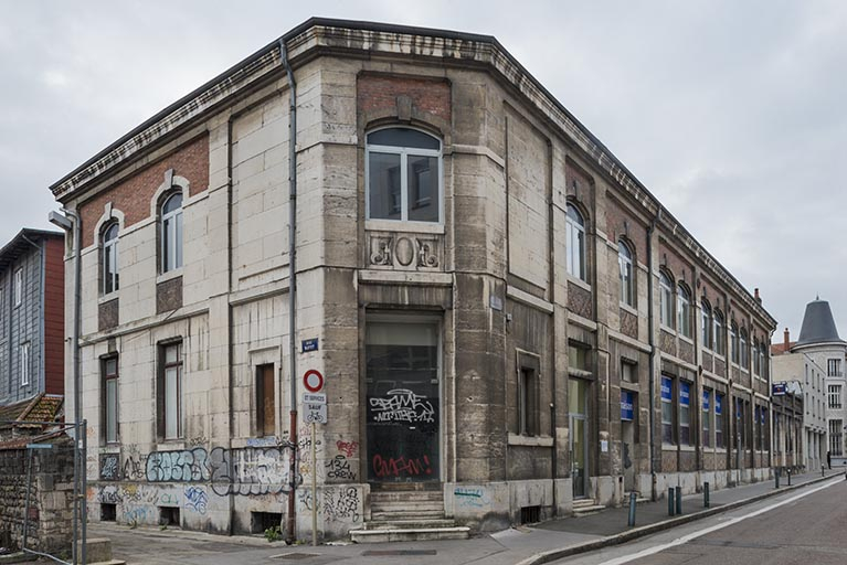 Vue d'ensemble depuis le nord. © Jérôme Mongreville / Région Bourgogne-Franche-Comté, Inventaire du patrimoine - 2017 Vue d'ensemble depuis le nord. © Jérôme Mongreville / Région Bourgogne-Franche-Comté, Inventaire du patrimoine - 2017