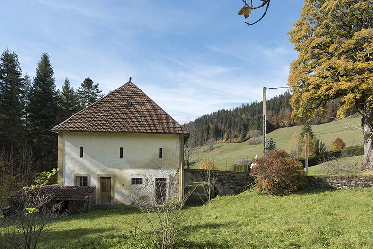 Façade latérale gauche. © Sonia Dourlot / Région Bourgogne-Franche-Comté, Inventaire du patrimoine - 2017