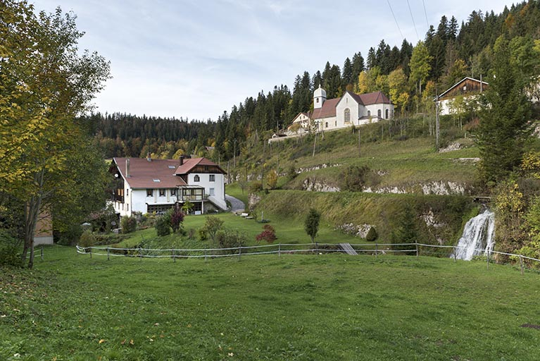 Vue d'ensemble, depuis le sud. © Sonia Dourlot / Région Bourgogne-Franche-Comté, Inventaire du patrimoine - 2017