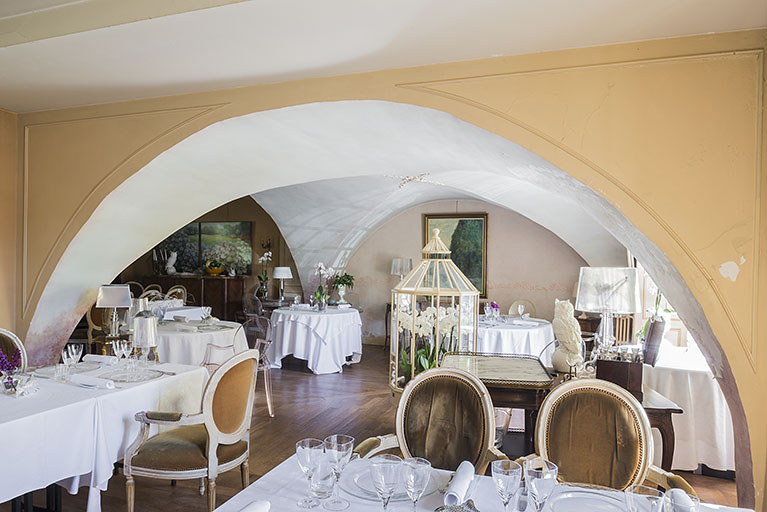 La salle à manger, partie voûtée. © Jérôme Mongreville / Région Bourgogne-Franche-Comté, Inventaire du patrimoine - 2017 La salle à manger, partie voûtée. © Jérôme Mongreville / Région Bourgogne-Franche-Comté, Inventaire du patrimoine - 2017