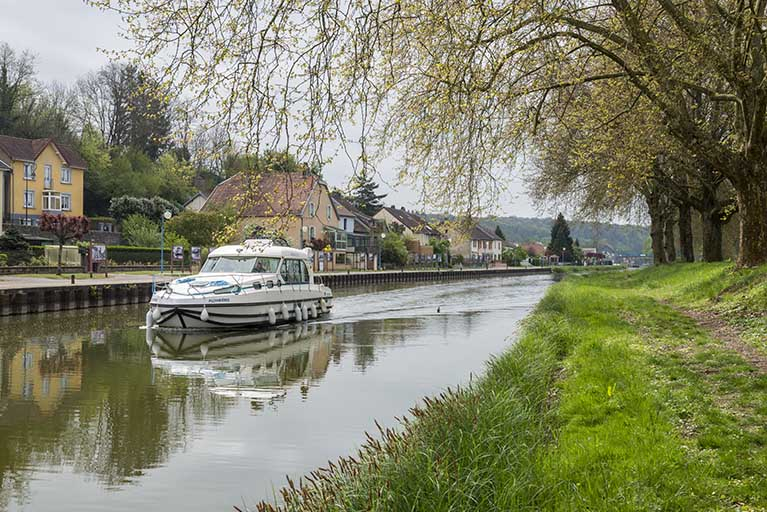 La dérivation de Port-sur-Saône. © Jérôme Mongreville / Région Bourgogne-Franche-Comté, Inventaire du patrimoine - 2017 La dérivation de Port-sur-Saône. © Jérôme Mongreville / Région Bourgogne-Franche-Comté, Inventaire du patrimoine - 2017