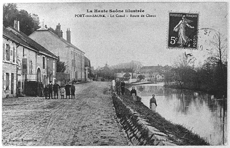 La route de Chaux et le bief, carte postale. © Guillaume Gézolme / Région Bourgogne-Franche-Comté, Inventaire du patrimoine - 2017
