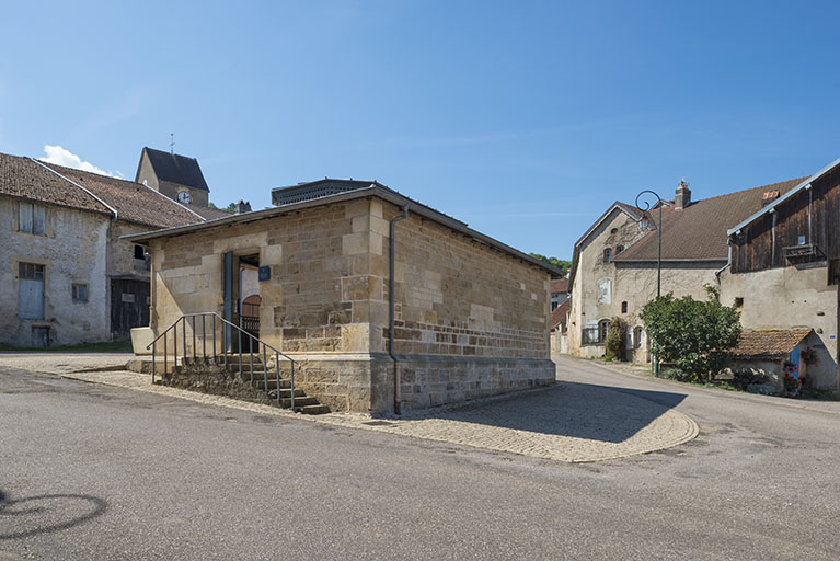 Vue de trois-quart. © Jérôme Mongreville / Région Bourgogne-Franche-Comté, Inventaire du patrimoine - 2017