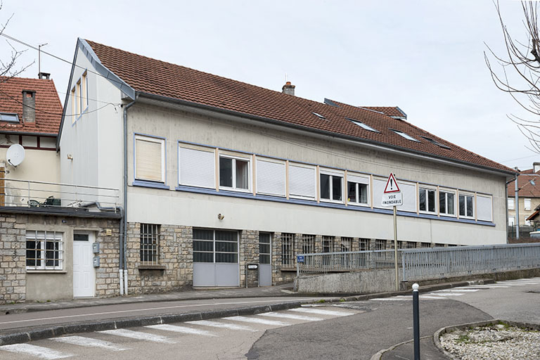Vue d'ensemble depuis le sud. © Jérôme Mongreville / Région Bourgogne-Franche-Comté, Inventaire du patrimoine - 2018 Vue d'ensemble depuis le sud. © Jérôme Mongreville / Région Bourgogne-Franche-Comté, Inventaire du patrimoine - 2018