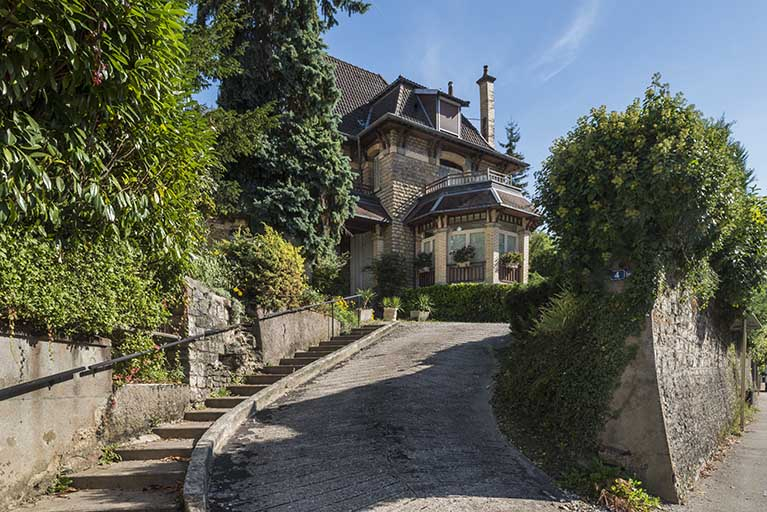 Logement patronal, depuis la rue. © Jérôme Mongreville / Région Bourgogne-Franche-Comté, Inventaire du patrimoine - 2018 Logement patronal, depuis la rue. © Jérôme Mongreville / Région Bourgogne-Franche-Comté, Inventaire du patrimoine - 2018