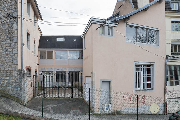 Extensions dans le prolongement est de l'atelier principal. © Jérôme Mongreville / Région Bourgogne-Franche-Comté, Inventaire du patrimoine - 2018 Extensions dans le prolongement est de l'atelier principal. © Jérôme Mongreville / Région Bourgogne-Franche-Comté, Inventaire du patrimoine - 2018