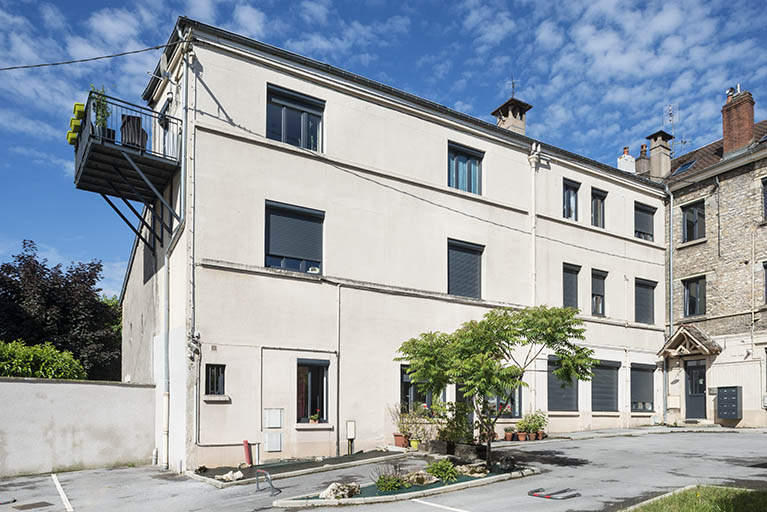 Corps de bâtiment ouest (anciens logements et bureaux ?). © Jérôme Mongreville / Région Bourgogne-Franche-Comté, Inventaire du patrimoine - 2018