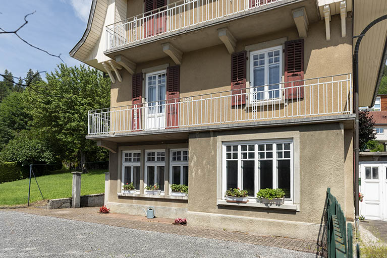 Façade antérieure : rez-de-chaussée et 1er étage. © Sonia Dourlot / Région Bourgogne-Franche-Comté, Inventaire du patrimoine - 2018