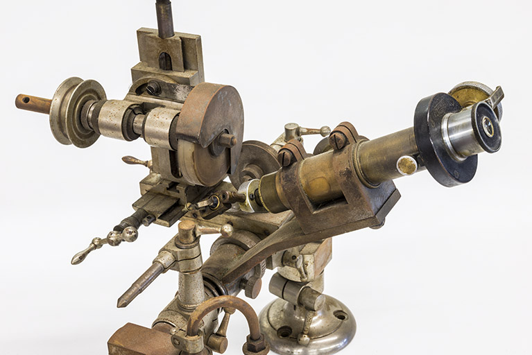 Tailleuse de tire-nerfs. Détail. © Jérôme Mongreville / Région Bourgogne-Franche-Comté, Inventaire du patrimoine - 2018